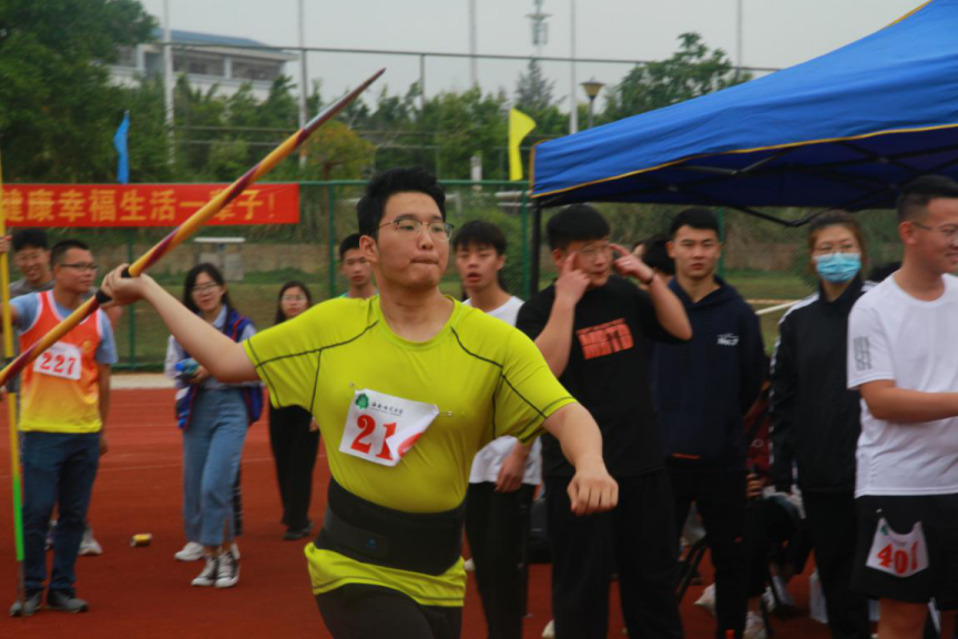 学院新闻・记海南师范大学第三十七届运动会暨闭幕式历史文化学院风采