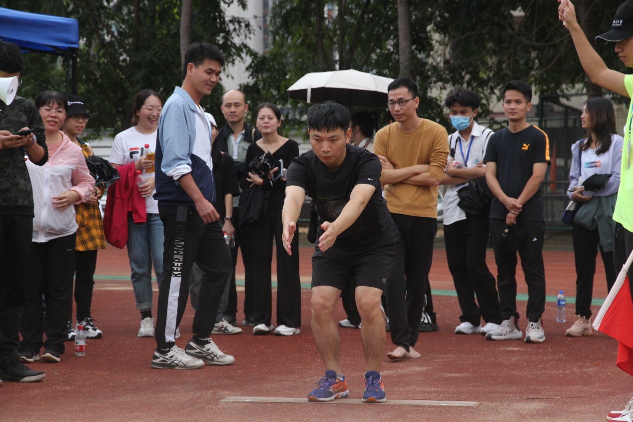 学院新闻｜记海南师范大学第38届运动会开幕式历史文化学院风采
