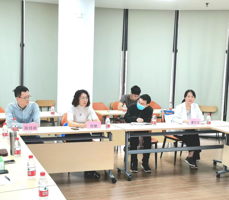 历史文化学院举办著名期刊编辑与教师座谈会