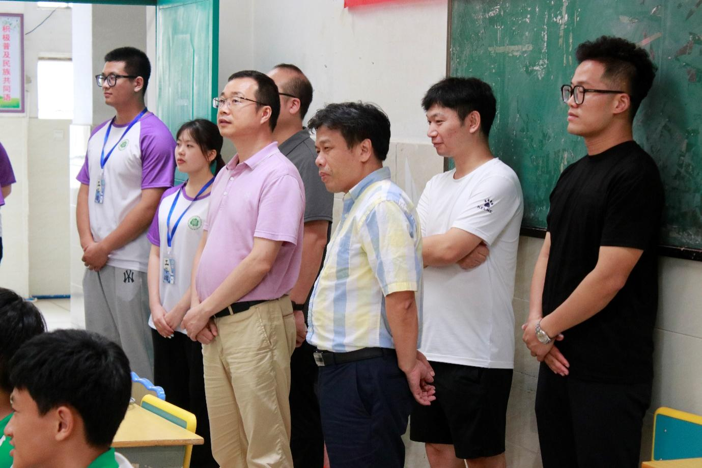 三下乡|历史文化学院领导老师慰问“海岛筑梦,不负‘史’命”暑期三下乡支教团